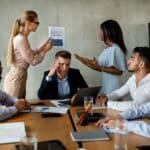 8 processus de communication eviter dentrer triangle dramatique victime persecuteur sauveteur 1