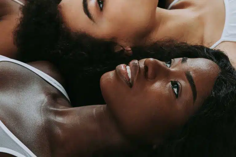 avoir peau noire les cheveux roux est possible 1