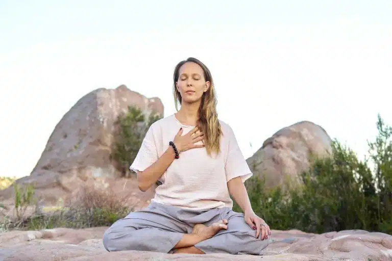 flash lumineux yeux fermes decouvrez leur signification spirituelle cachee 1